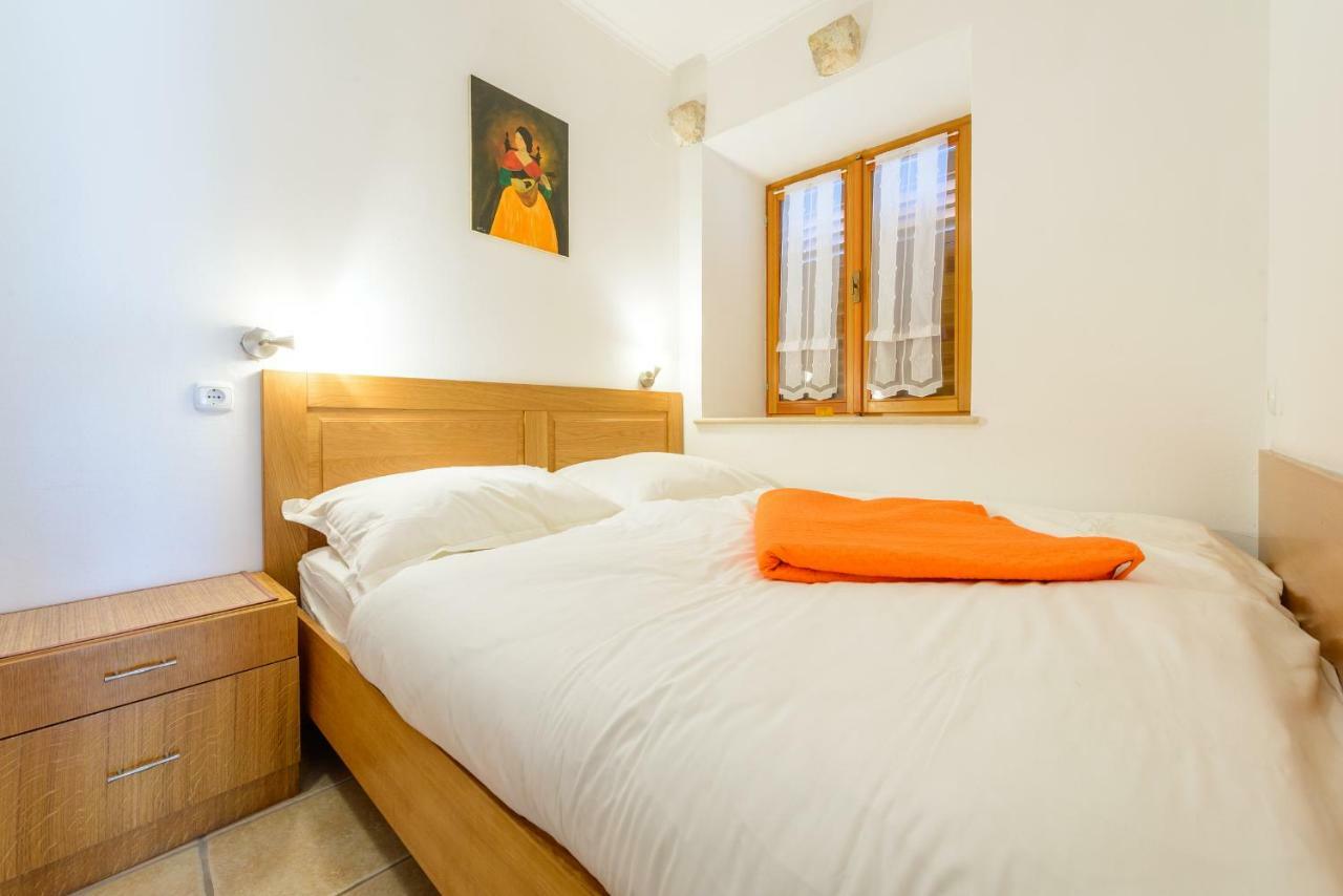 Apartments Petar ツァヴタット エクステリア 写真