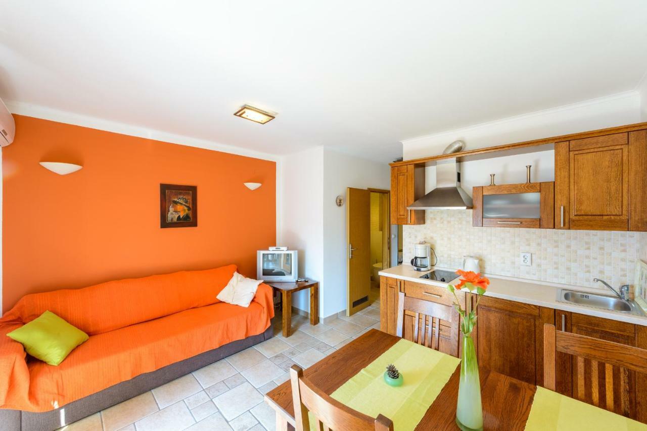 Apartments Petar ツァヴタット エクステリア 写真