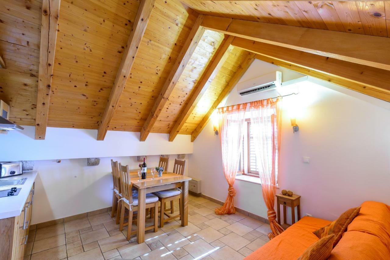 Apartments Petar ツァヴタット エクステリア 写真