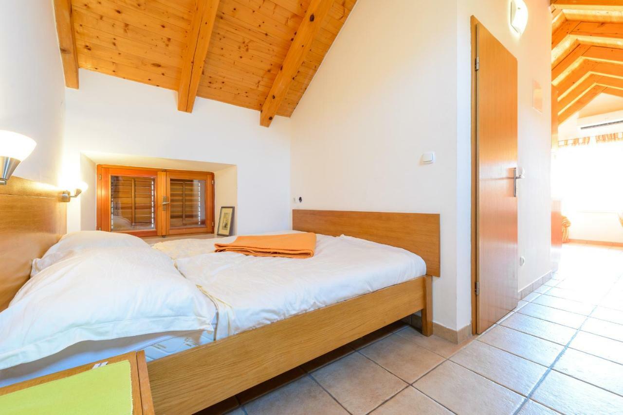 Apartments Petar ツァヴタット エクステリア 写真