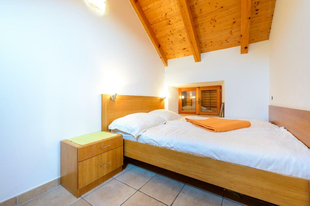 Apartments Petar ツァヴタット エクステリア 写真